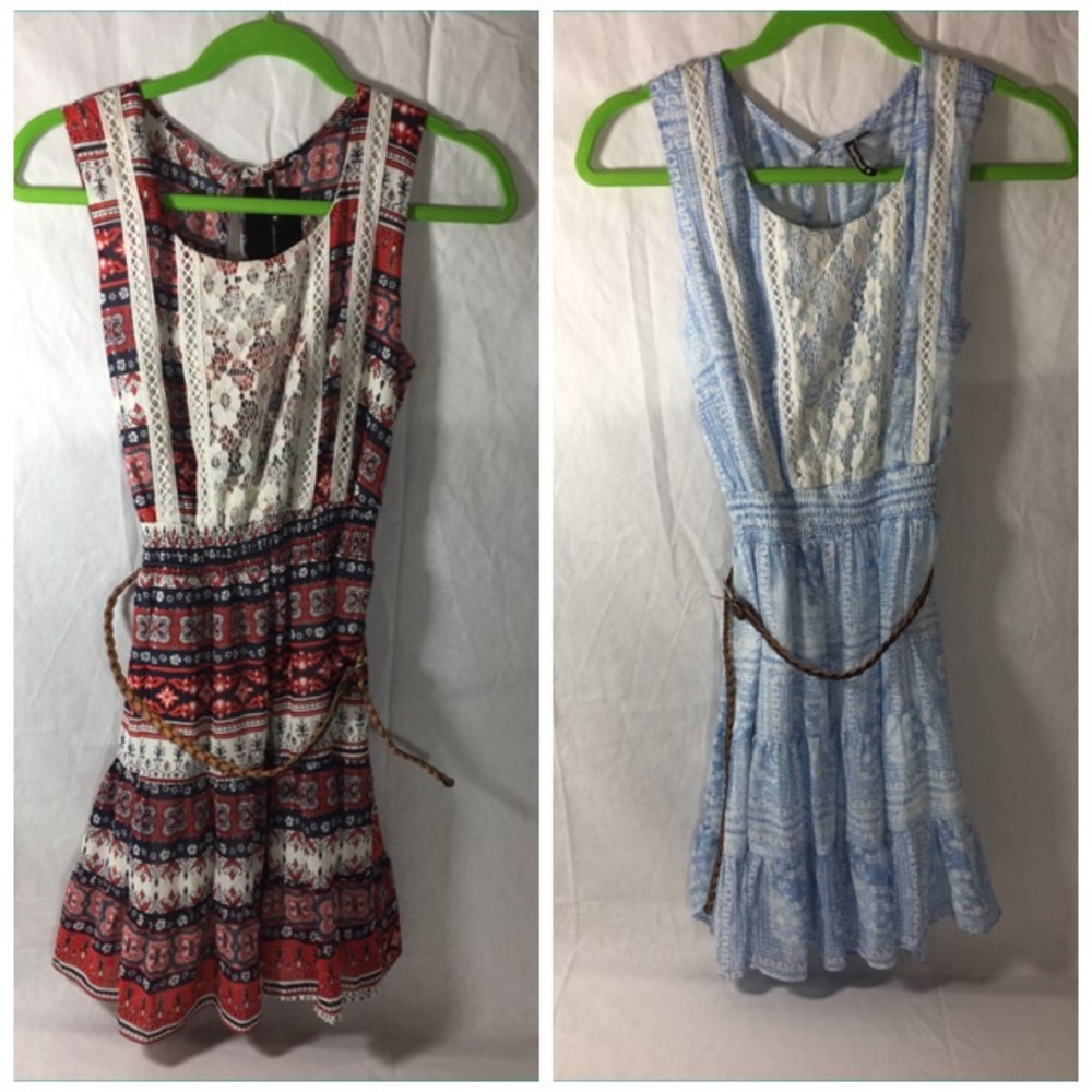 🎉Lot of 2 Juniors Medium/Girls 16 summer dresses